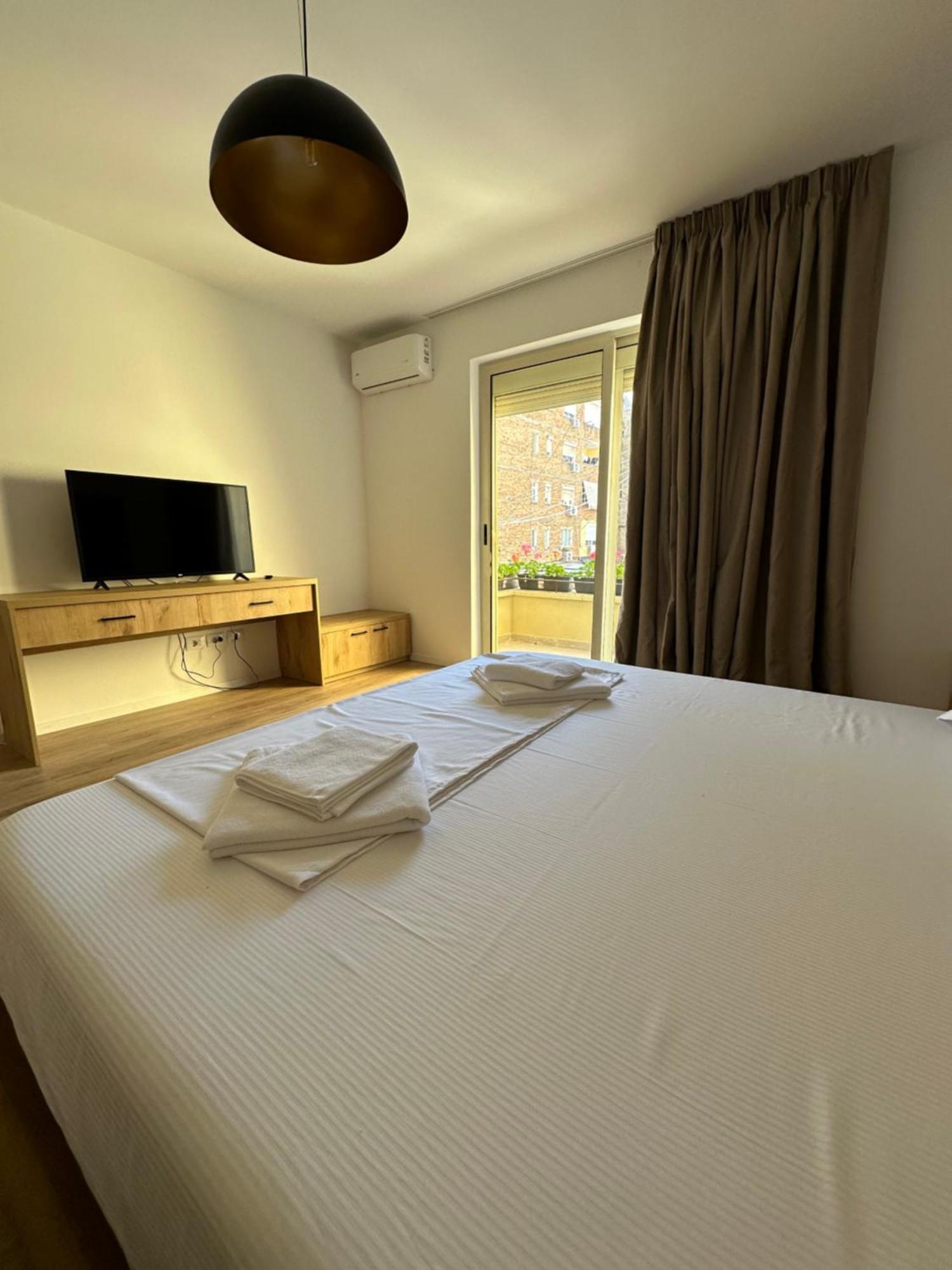 New Bazaar Studios Tiranë Ngoại thất bức ảnh