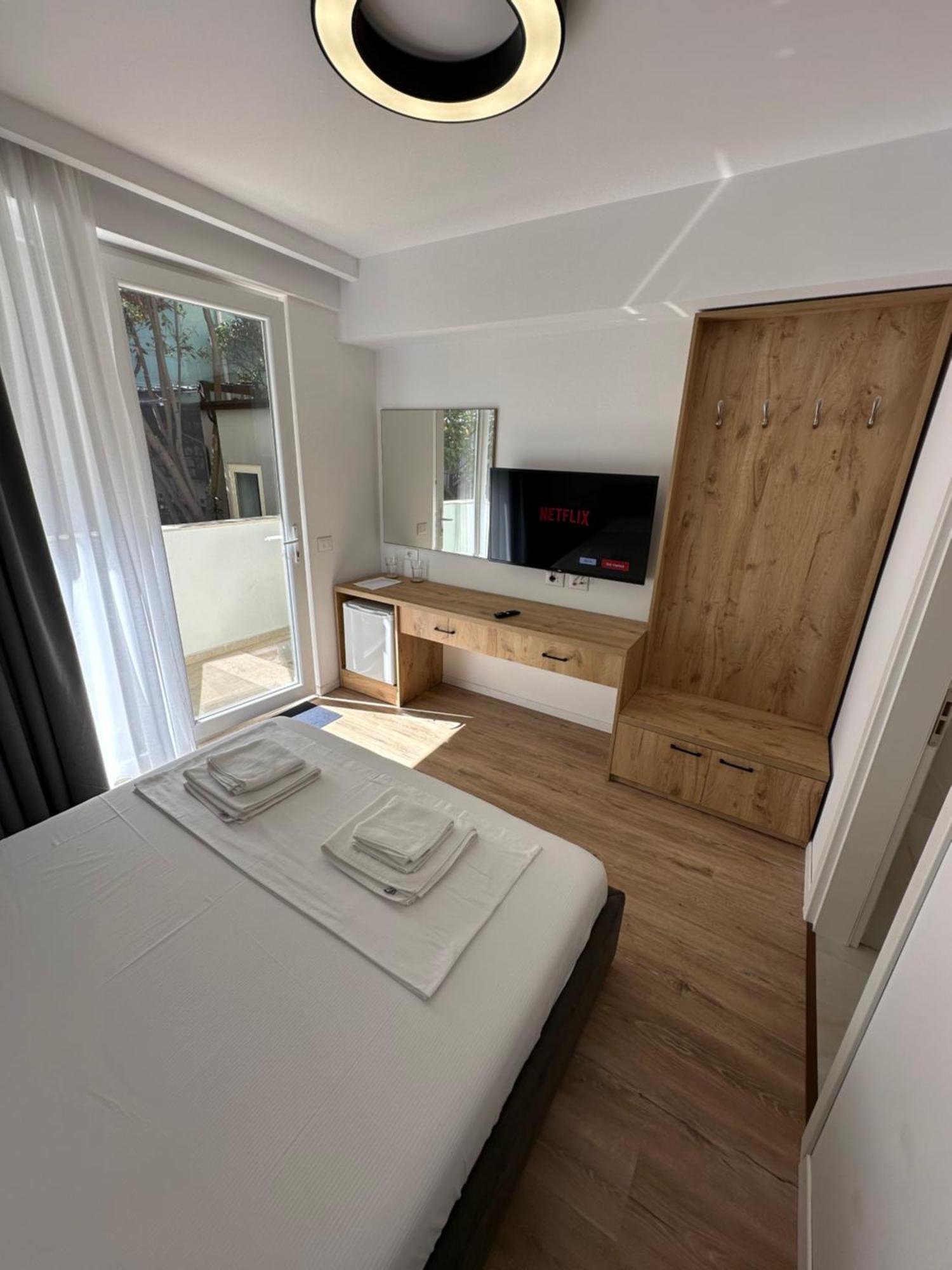 New Bazaar Studios Tiranë Ngoại thất bức ảnh