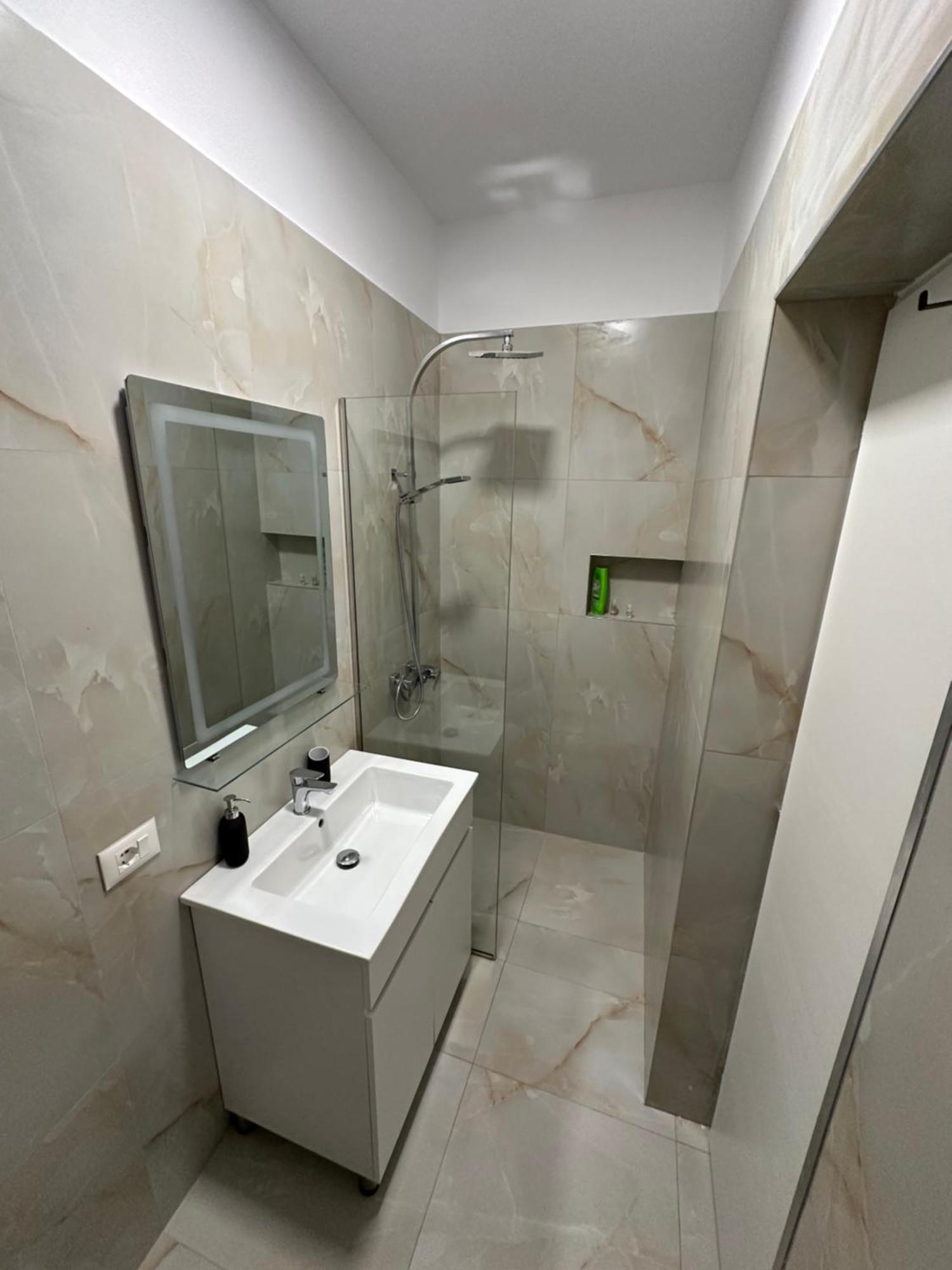 New Bazaar Studios Tiranë Ngoại thất bức ảnh