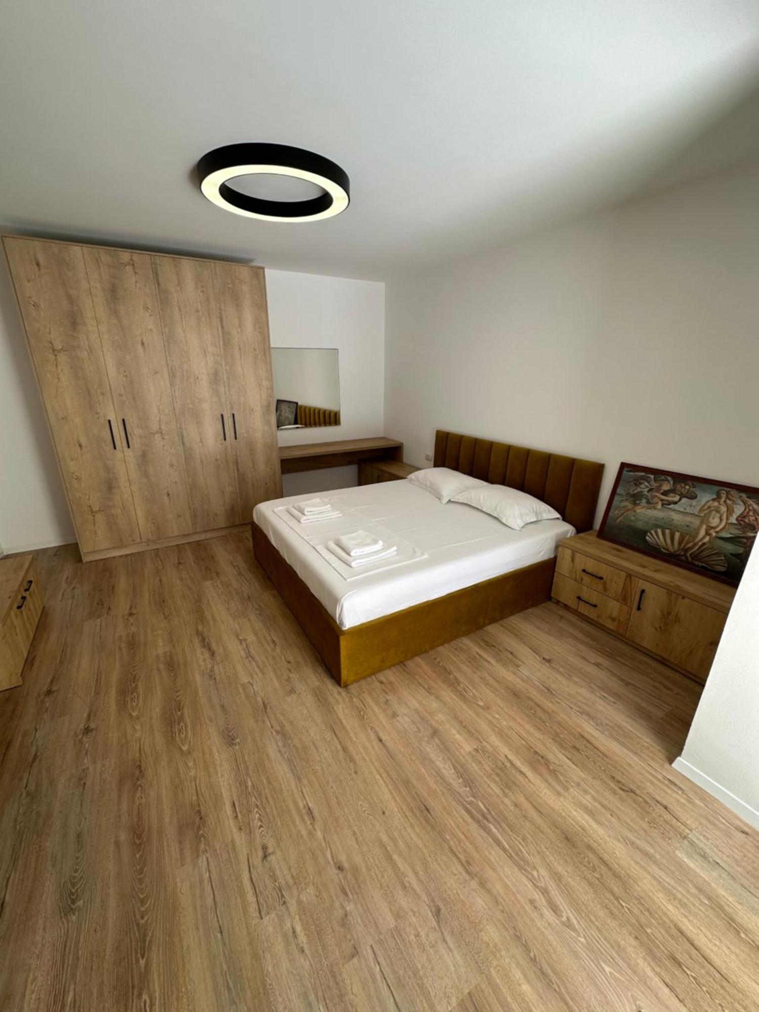 New Bazaar Studios Tiranë Ngoại thất bức ảnh